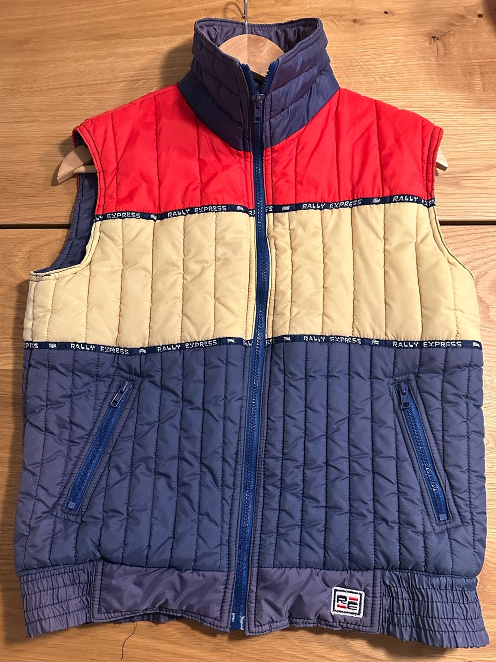 Vintage Rally Express Colorblock Quilted Vest | Red Cream Navy